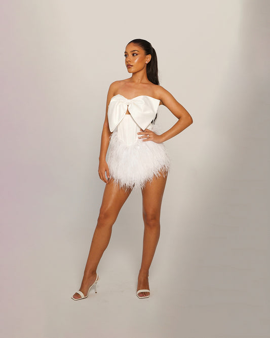 Belle Feather Mini